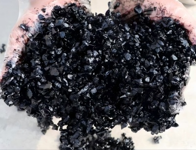 秦皇岛沥青冷补料（沥青砂）的优势特点与施工流程解析